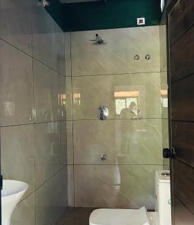 Mananthavady House | The Western Inn