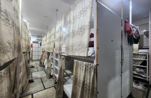 Paharganj Hostel | A One Hostel Near New Delhi Railway