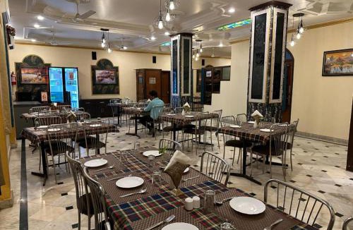 Bhadohi Hotel | Hotel Meghdoot