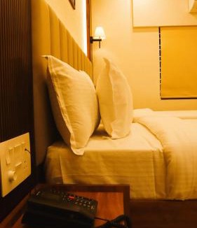 Hubli Hotel | Narmada Residency