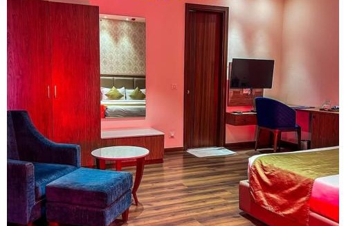 Barnala Hotel | 887 PT AC Hotel in Barnala