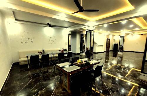 Jabalpur Hotel | Shree Siddhi Vinayak Hotel & Restaurant