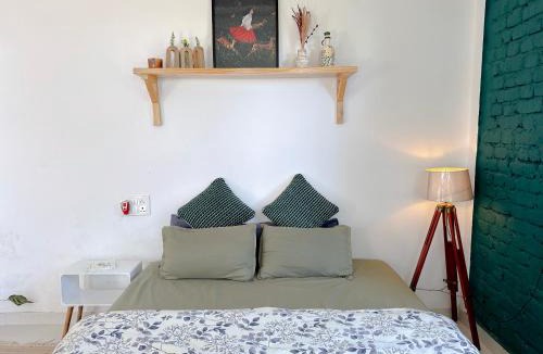 Bir House | Cottage Story Bir