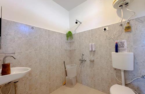 Bir House | Cottage Story Bir