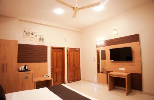 Varanasi Hotel | Satguru Villa