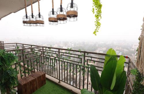 Greater Noida Apartment | Nestia Stay Near Expo Mart & Metro Pari Chowk