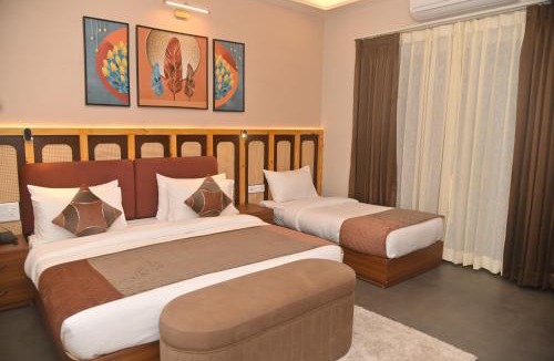 Haldwani Hotel | Aarush Hotel & Resort