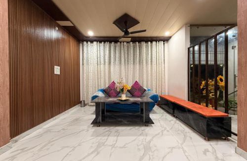 Sarnath House | 5 PETALS