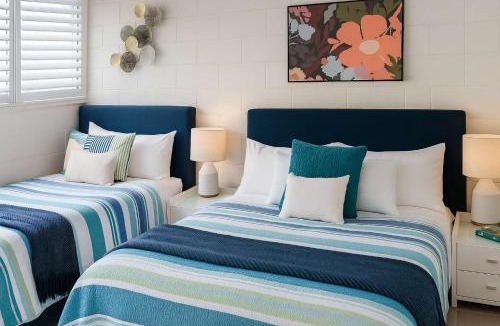 North Ward Apartment | Townsville Strand Stay - Oceanfront Steps to Beach & Waterpark