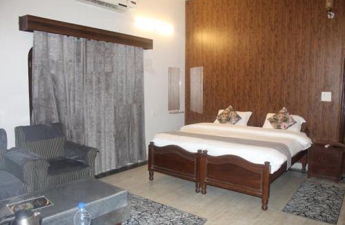 Tala Hotel | Royal Jungle Kothi