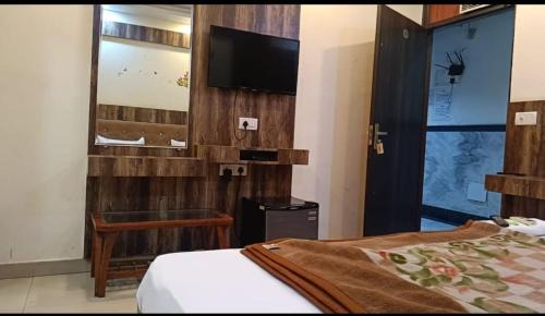 Paharganj Hotel | Cottage Ganga Inn