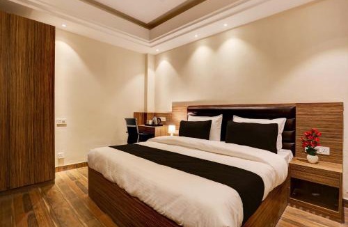 Kanpur Hotel | Collection O Stargaze