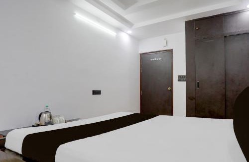 Patna Hotel | Hotel O by OYO Swarun and Banquet Hall Gulzarbagh Station Bus Stop
