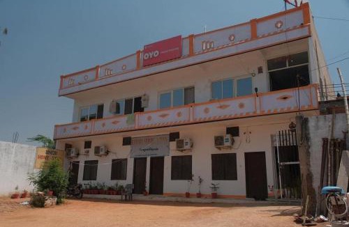 Khajuraho Hostel | Karma Hostel