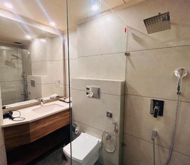Jalandhar Hotel | Hotel Kamal Palace