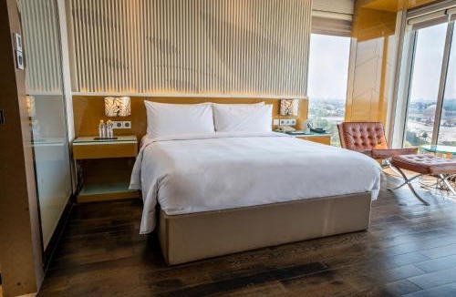 Gomti Nagar Hotel | Renaissance Lucknow Hotel, Gomti Nagar