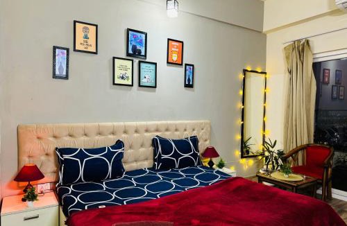 Greater Noida Apartment | Sunset View Paradise By Buddies Home