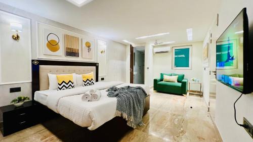 Sector 14 Apartment | ZEN Suites Gurgaon - LUXE Stays Collection
