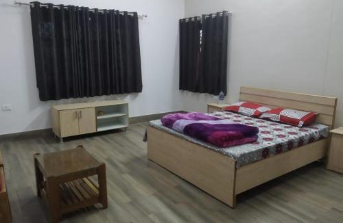 Shivanandi House | Durgadevi Guesthouse by StayApart