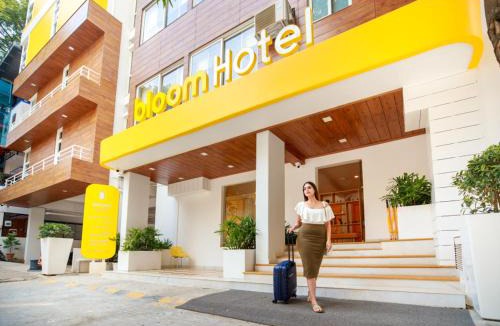 Domlur Hotel | Bloom Hotel - HAL Old Airport Road