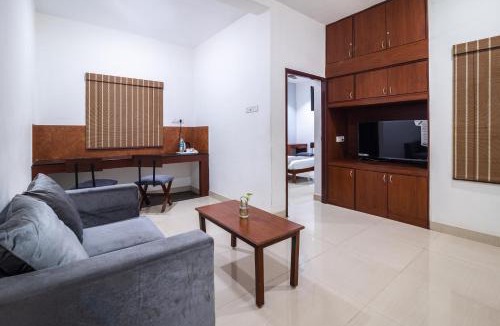 Tiruvannamalai Hotel | Aashreya Suites Tiruvannamalai