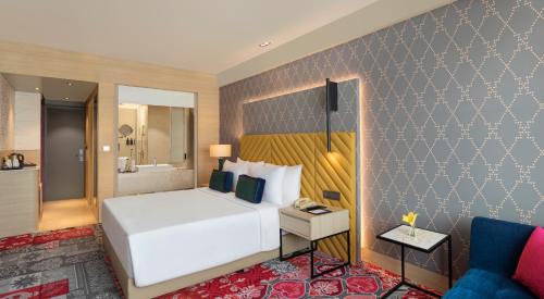 Taj Ganj Hotel | Grand Mercure Agra - An Accor Brand