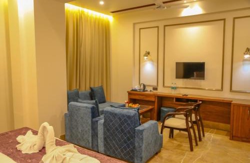 Kasganj Hotel | Four Leaf Hotel, Kasganj