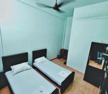 Perintalmanna Hotel | Apsara Residency