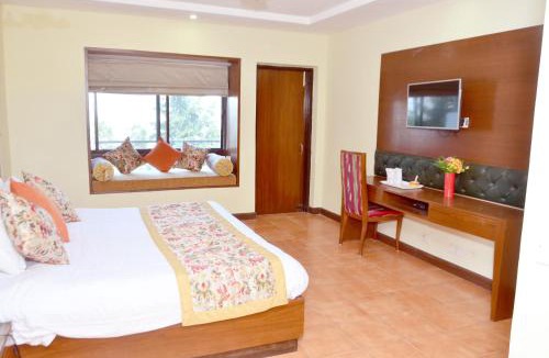 Turkaura Resort | Woodsvilla Resort Ranikhet