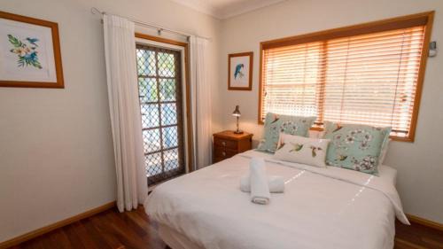 Picnic Bay House | Picnic Cottage, Lovely Home Near The Beach