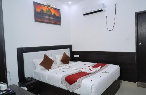 Gorakhpur Hotel | THE HOTEL PARADISE