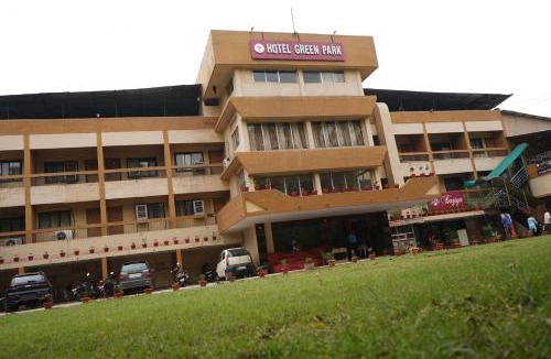 Katghora Hotel | Hotel Green Park