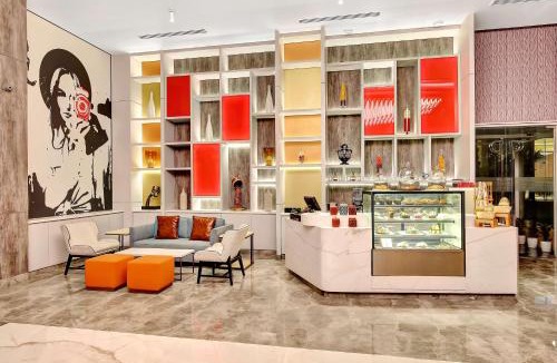 Sector 62 Hotel | Radisson RED Chandigarh Mohali