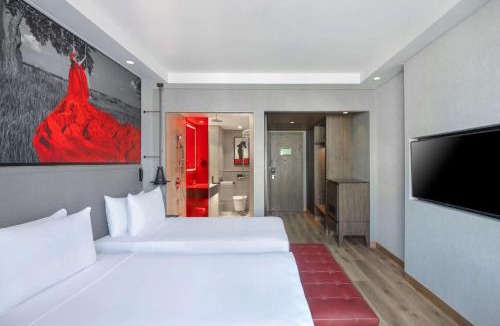 Sector 62 Hotel | Radisson RED Chandigarh Mohali