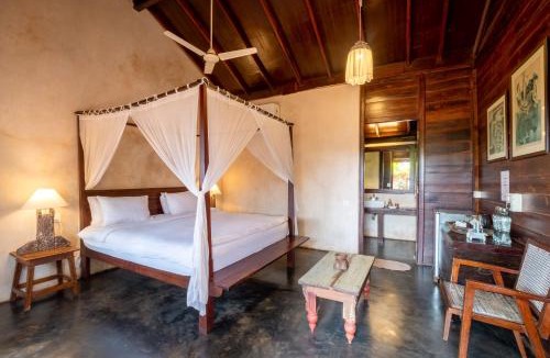 Morjim Hotel | The Artist Cottages