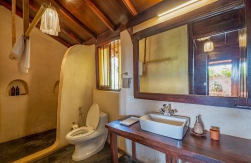 Morjim Hotel | The Artist Cottages