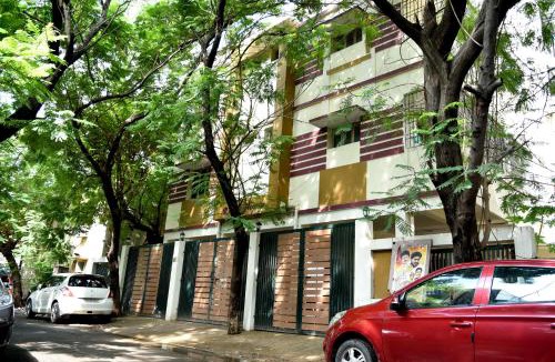Nungambakkam Apartment | Sree Devi Niwas