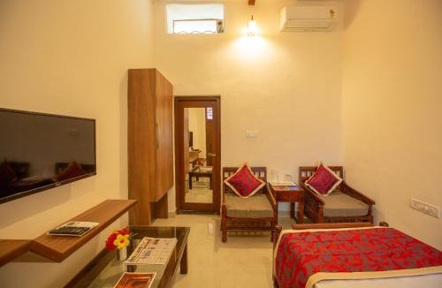 Vijayapura Hotel | KSTDC Hotel Mayura Adilshahi Bijapur