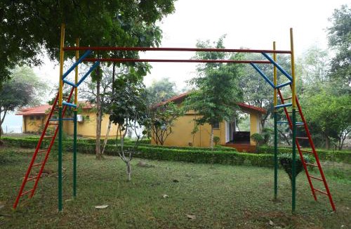 Khajuraho Hotel | TOURIST VILLAGE KHAJURAHO