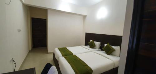 HBR Layout Hotel | Daffodil Delight - Manyata Tech Park