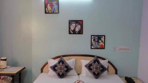 Rakabganj Hotel | Hotel Swarajya Palace