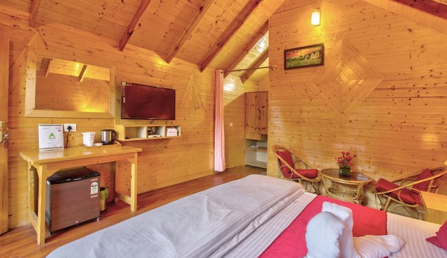 Attic Cottage by Dumnu Homes