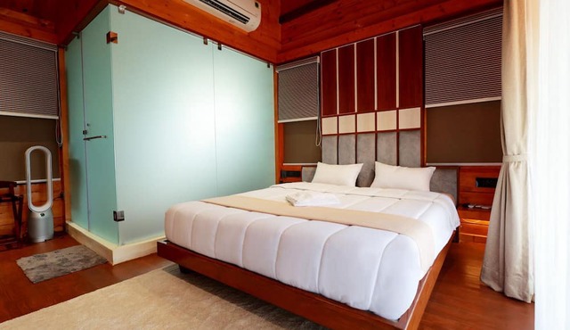 Wooden ECR Sea Resort in Marakkanam