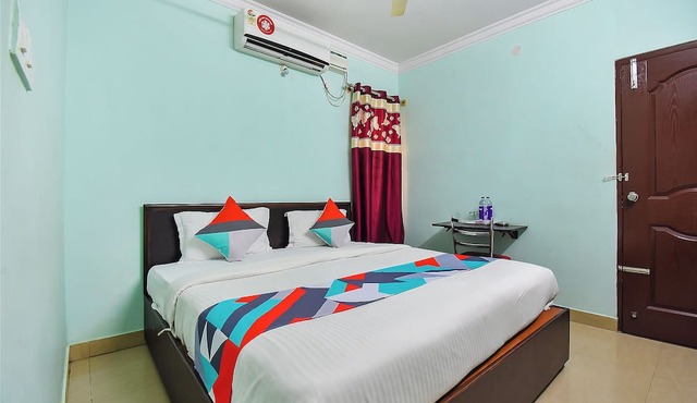 FabHotel Ivory Pearl
