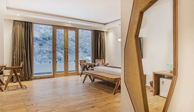 Echor Palm Bliss Riverside Resort & Spa Kasol in Bhuntar