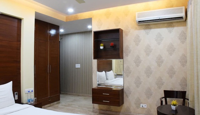 When In Gurgaon - Service Apartments near Medanta Medicity