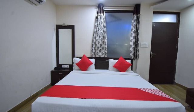 OYO 60291 Hotel Siddhi Vinayak