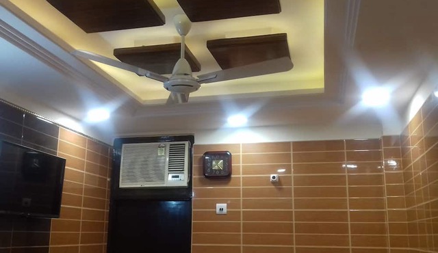 Posh S.delhi Foreigners Area, V.safe, Lajpat Ngr-2