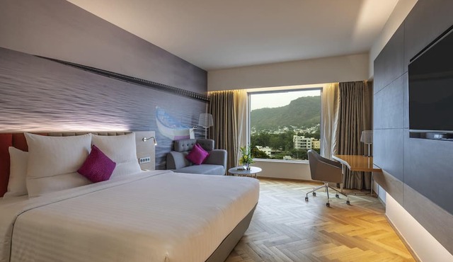 Novotel Vijayawada Varun Hotel