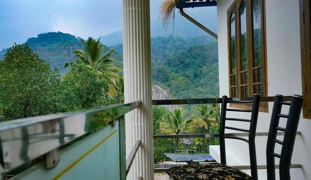 Scenic Views/3BHK Cottage Stay in Anachal/Munnar